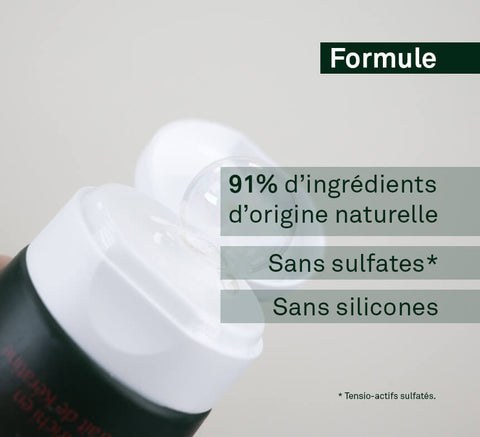 Close‑up of cap and creamy texture with claim 91% natural‑origin ingredients, sulfate‑free and silicone‑free.